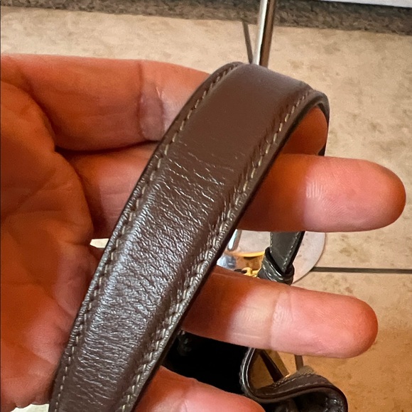 3131 Prada Brown Bucket Bag - Picture 3 of 10